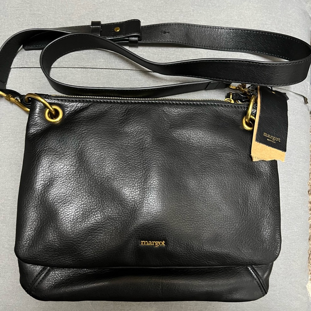 Black leather crossbody purse.